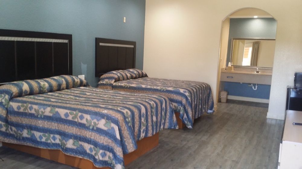 Americas Best Value Inn & Suites Northeast Хюстън Екстериор снимка