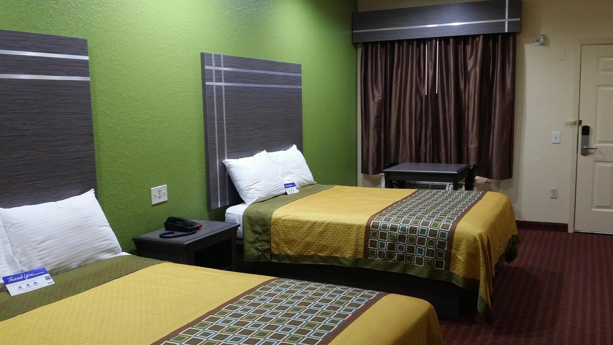 Americas Best Value Inn & Suites Northeast Хюстън Екстериор снимка
